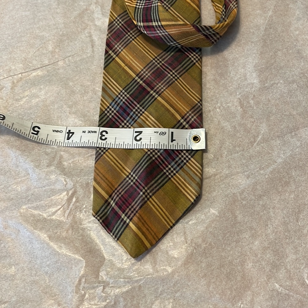 Used tie - Picture 4 of 7
